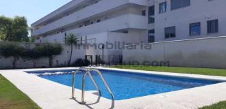 Apartamento en urbanización El Grullo