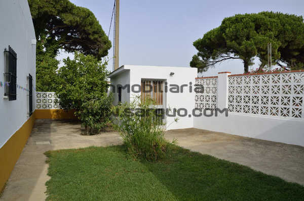 Villa en venta en El Colorado, foto 2 de 31